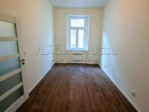 Pronájem bytu 1+1, Praha - Libeň, Novákových, 37 m2