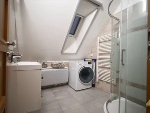 Prodej rodinného domu, Bulhary, 281 m2