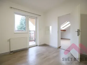Pronájem rodinného domu, Vestec, Na Suchých, 142 m2