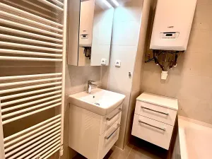 Pronájem bytu 3+1, Praha - Vinohrady, Vinohradská, 85 m2