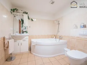 Pronájem rodinného domu, Mochov, Na Zátiší, 183 m2