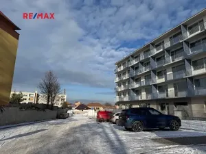 Pronájem bytu 2+kk, Velvary, Školní, 71 m2
