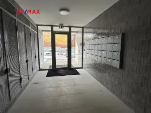 Pronájem bytu 2+kk, Velvary, Školní, 71 m2