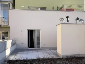 Pronájem bytu 1+kk, Brno, Křepelčí, 23 m2