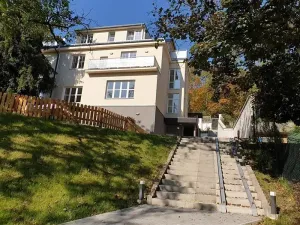 Pronájem bytu 4+kk, Praha - Smíchov, Plzeňská, 107 m2