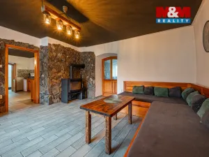 Prodej rodinného domu, Zvěstov, 217 m2