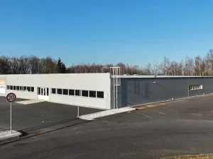 Pronájem výrobních prostor, Cheb, 2435 m2