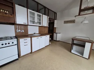 Prodej bytu 3+1, Jihlava, Gorkého, 82 m2