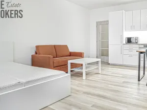 Pronájem bytu 1+kk, Chýnice, Karlštejnská, 38 m2