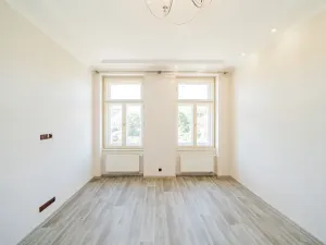 Prodej bytu 3+kk, Praha - Smíchov, Nádražní, 64 m2