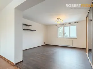 Pronájem bytu 2+1, Praha - Čakovice, U Párníků, 61 m2