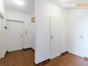 Pronájem bytu 2+1, Praha - Čakovice, U Párníků, 61 m2