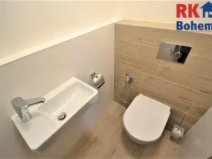 Pronájem bytu 4+kk, Vestec, Nezvalova, 103 m2