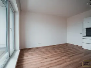 Pronájem bytu 1+kk, Brno, Kumpoštova, 30 m2