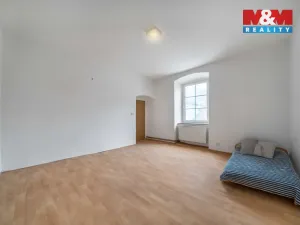 Pronájem bytu 2+1, Nepomuk, náměstí Augustina Němejce, 61 m2