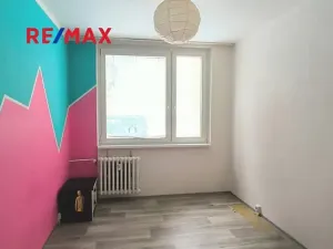Pronájem bytu 2+kk, Praha - Střížkov, Roudnická, 43 m2