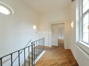 Pronájem bytu 4+kk, Praha - Malá Strana, Vlašská, 179 m2