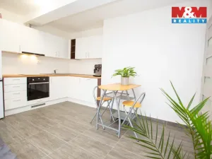 Prodej bytu 2+kk, Dešná, 52 m2