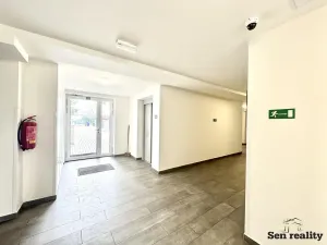 Prodej bytu 2+kk, Milovice, Armádní, 48 m2