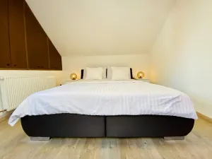 Pronájem bytu 2+kk, Jihlava, Masarykovo náměstí, 75 m2