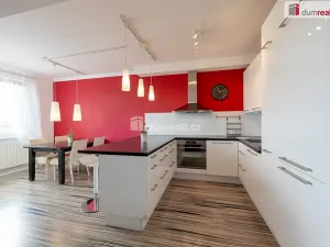 Prodej bytu 4+kk, Praha - Čakovice, Ke stadionu, 98 m2