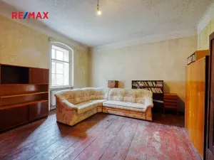 Prodej vícegeneračního domu, Úterý, 677 m2