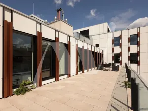 Pronájem kanceláře, Praha - Nusle, Lomnického, 390 m2