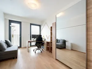 Pronájem bytu 3+kk, Praha - Žižkov, Olšanská, 86 m2
