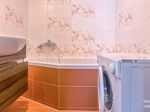 Pronájem bytu 2+1, Hradec Králové - Moravské Předměstí, Štefánikova, 67 m2