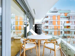 Prodej bytu 4+kk, Praha - Karlín, Karolinská, 200 m2