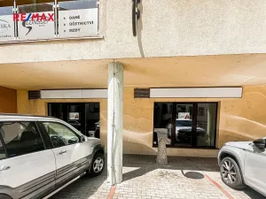 Prodej obchodního prostoru, Uherské Hradiště, Dlouhá, 75 m2