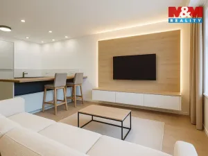 Prodej bytu 2+kk, Klatovy - Klatovy II, Dukelská, 63 m2