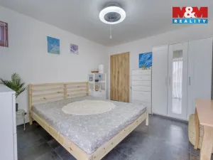 Prodej bytu 4+1, Černošice, Komenského, 109 m2