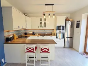 Prodej bytu 4+kk, Mníšek pod Brdy, V Edenu, 84 m2