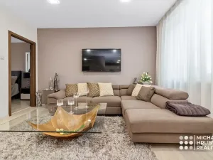 Prodej bytu 2+kk, Ostrava, Vrázova, 79 m2