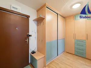 Prodej bytu 2+kk, Praha - Braník, Roškotova, 45 m2