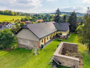 Prodej zemědělské usedlosti, Lichnov, 672 m2