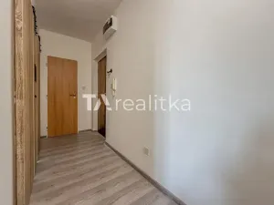 Pronájem bytu 1+1, Orlová, Masarykova třída, 40 m2