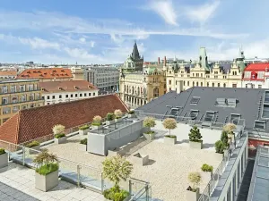 Pronájem kanceláře, Praha - Nové Město, náměstí Republiky, 1700 m2