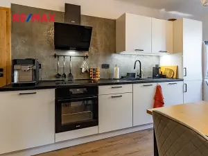 Prodej bytu 2+1, Benešov nad Ploučnicí, Sokolský vrch, 57 m2