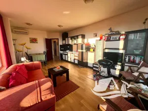 Prodej bytu 4+kk, Kosharitsa, Bulharsko, 98 m2