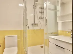 Prodej bytu 3+1, Praha - Černý Most, Bryksova, 77 m2