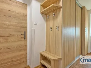 Pronájem bytu 2+1, Holice, Holubova, 64 m2