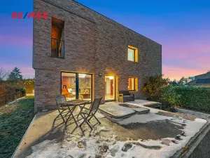 Prodej vily, Praha - Klánovice, Zádražanská, 330 m2