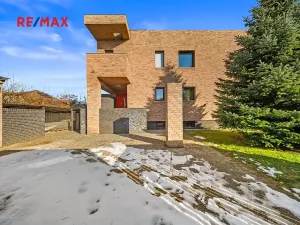 Prodej vily, Praha - Klánovice, Zádražanská, 330 m2