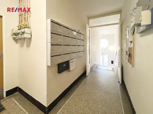 Prodej bytu 1+kk, Praha - Michle, Michelská, 27 m2