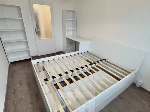 Pronájem bytu 2+kk, Praha - Strašnice, Vyžlovská, 40 m2