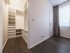 Pronájem rodinného domu, Praha - Březiněves, Skřivánčí, 157 m2