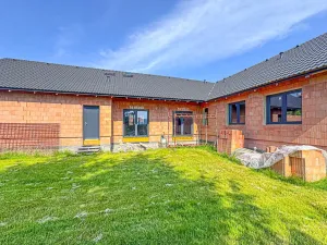 Prodej rodinného domu, Mnichovo Hradiště, 215 m2