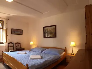 Prodej chalupy, Pecka, 300 m2